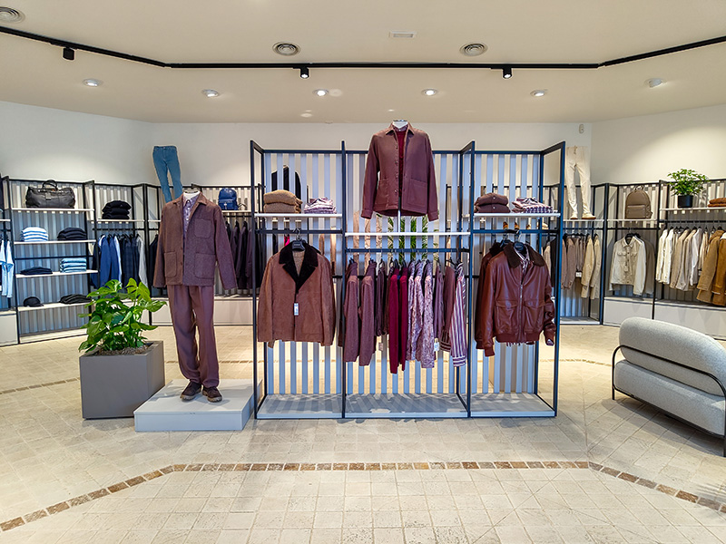 mobili-negozio-abbigliamento-su-misura-ticino(1)