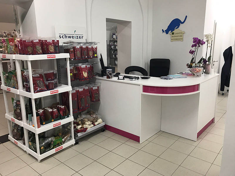 130-40-banco-negozio-animali