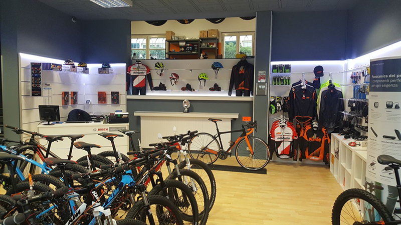 arredo-negozio-biciclette