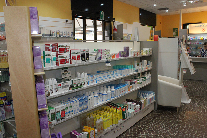scaffale-farmacia